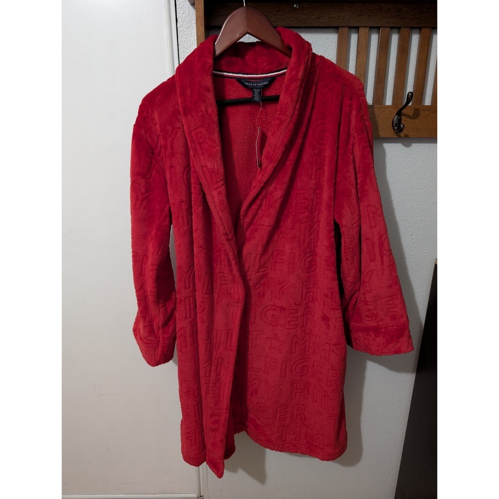 Tommy Hilfiger Plush‎ Fleece Robe Red Logo Embossed Women S/M NWT Missing Belt